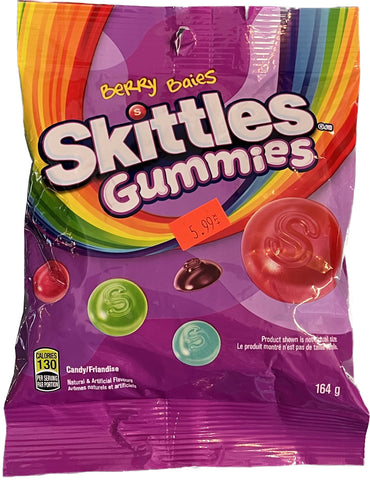 Skittles gummies baies