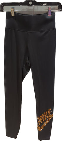 Legging nike léopard dans le bas