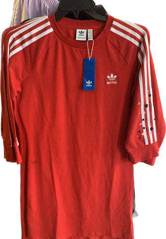 Robe adidas rouge avec coeur